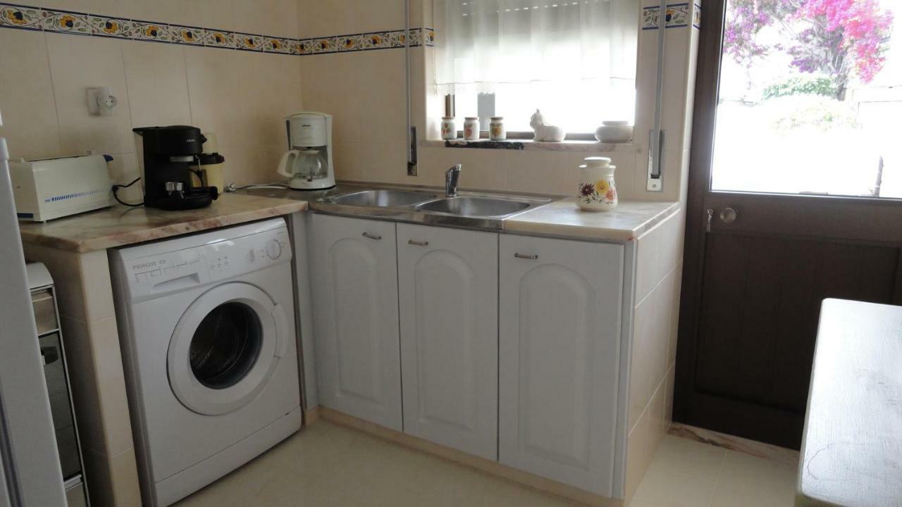 Apartamento Com Piscina Perto Da Praia Карвоейру Экстерьер фото