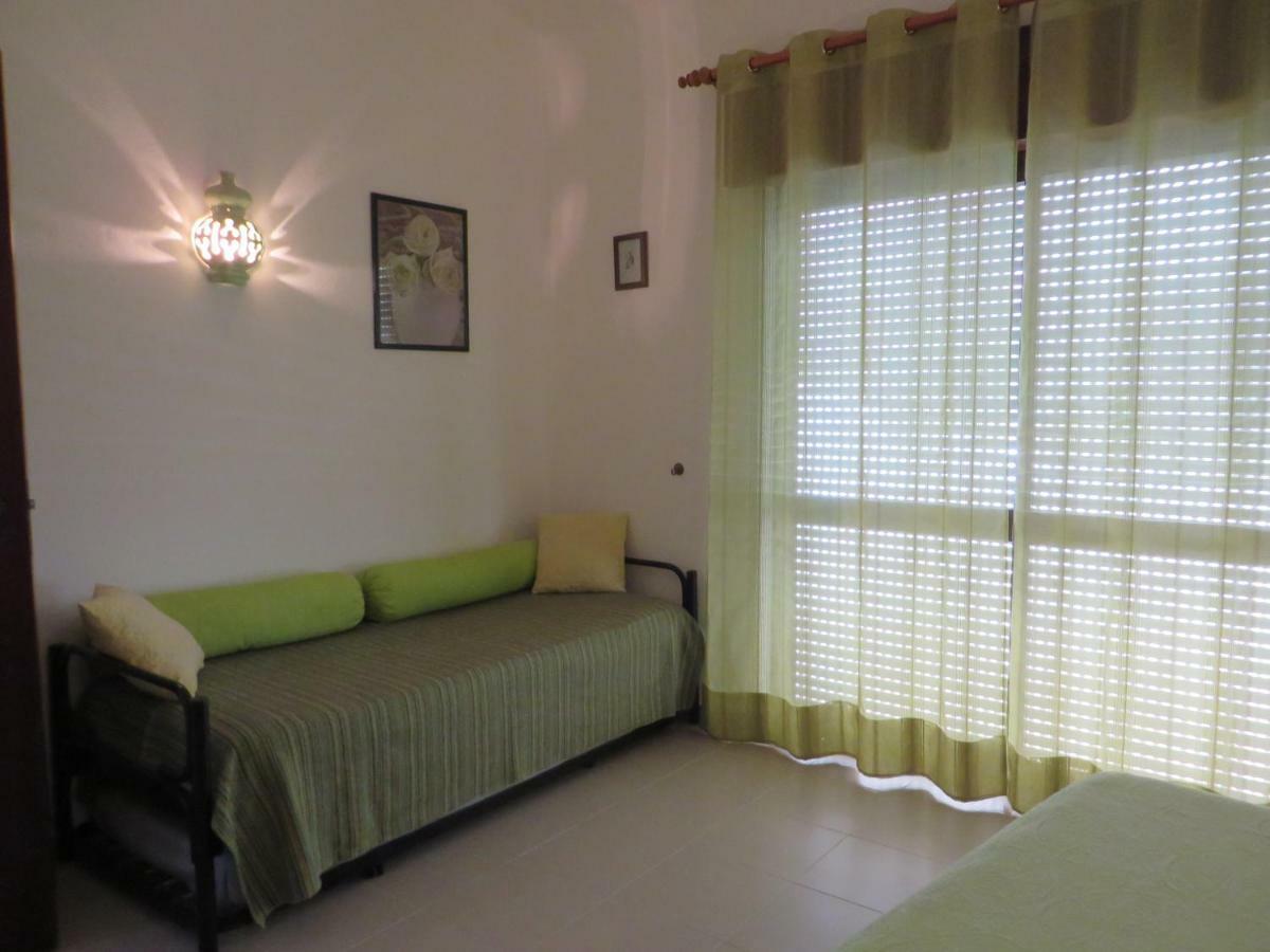Apartamento Com Piscina Perto Da Praia Карвоейру Экстерьер фото